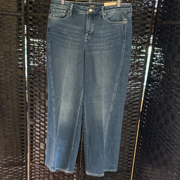 NYDJ Teresa Wide Leg Jeans
With Contoured Seams Romantic Indigo Size 10x31 - Picture 3 of 12